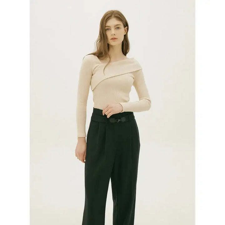 [BUNJANG] Monz Off-Shoulder Long Sleeve Top (Beige) / 몬츠 언발란스 오프숄더탑 긴팔티 티셔츠(베이지)
