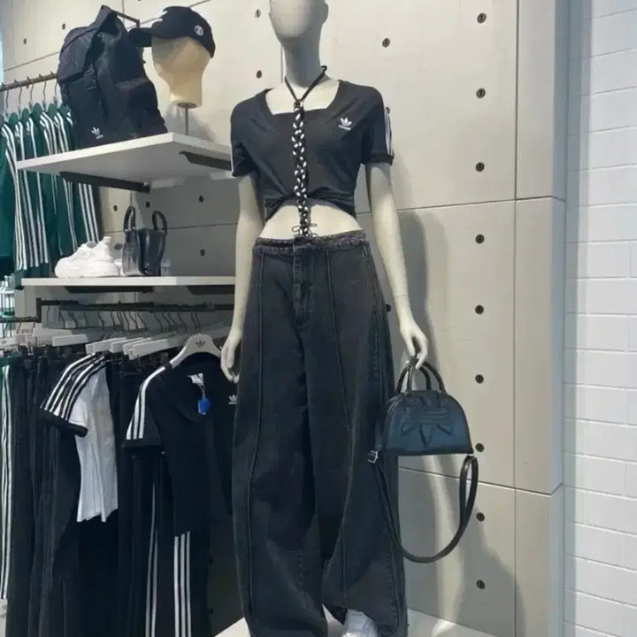 [BUNJANG] Adidas Crossbody Bag / 일본 아디다스 가방