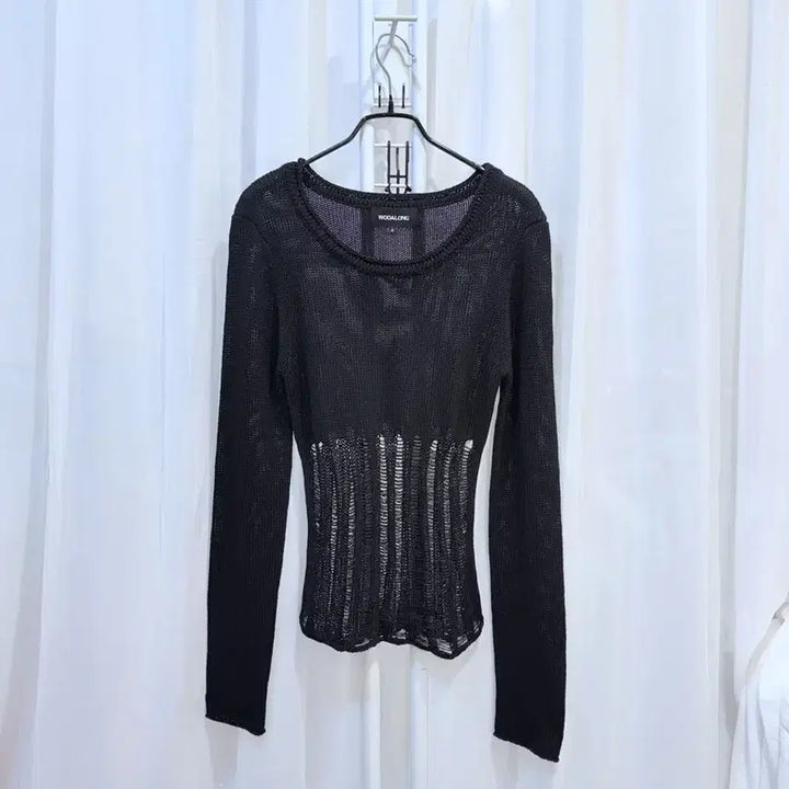 [BUNJANG] Woooalong Mesh Knit Top / 우알롱 그믈니트