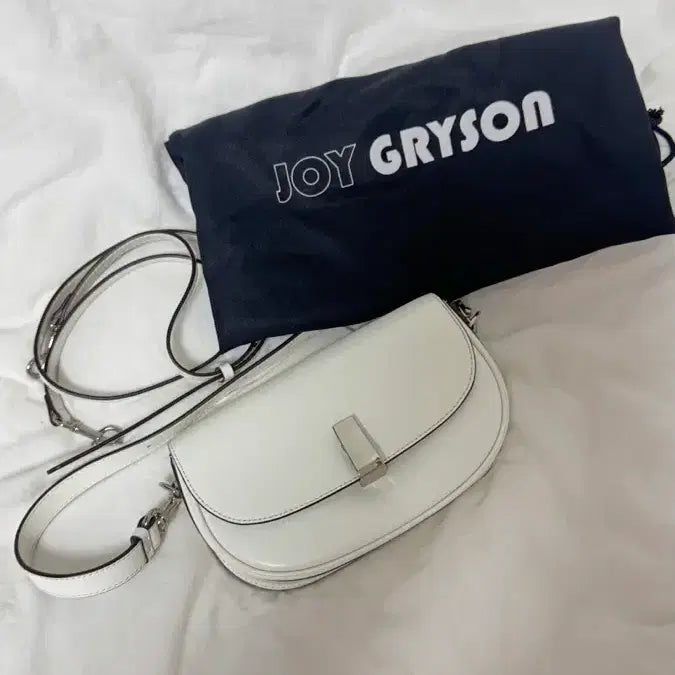 [BUNJANG] Joy Gryson Margo Bag White Shoulder Bag / 조이그라슨 마고백 화이트 차정원가방