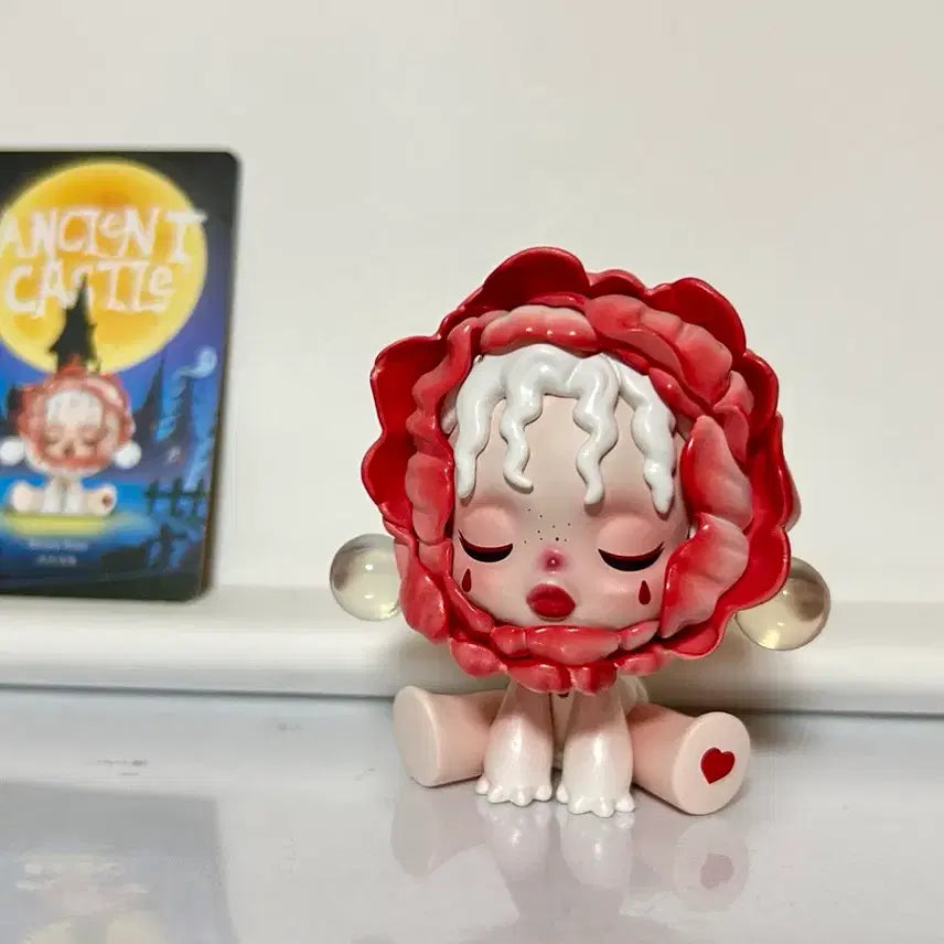 [BUNJANG] POP MART Skullpanda Ancient Castle Bloody Rose Figure / 팝마트 스컬판다 에이션트캐슬 블러디로즈 판매합니다