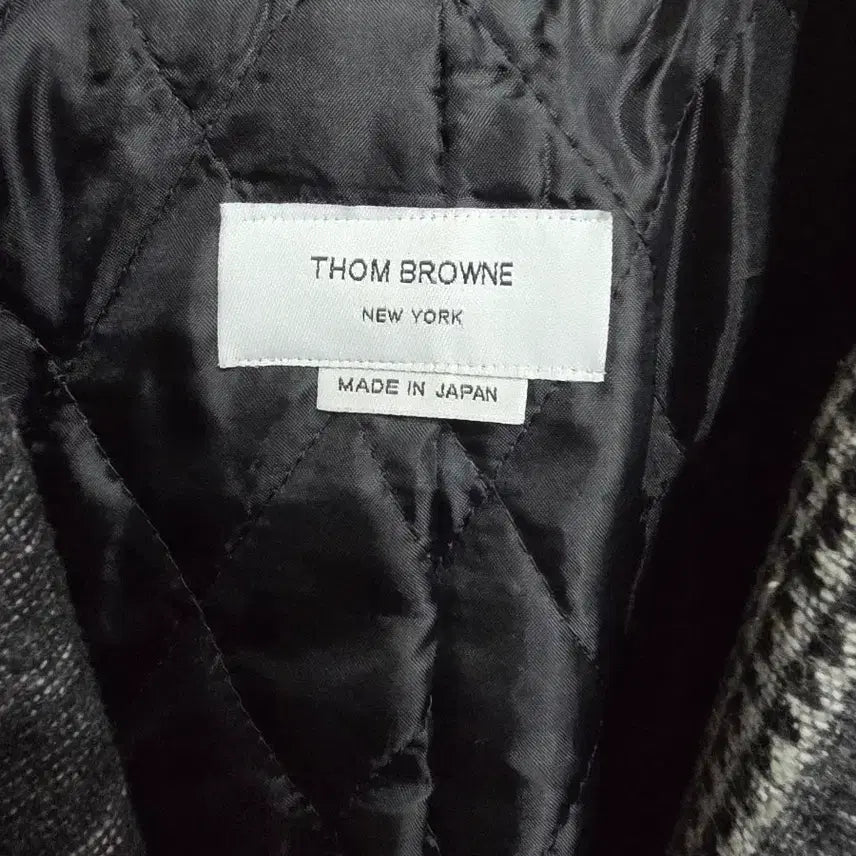[BUNJANG] Thom Browne Patchwork Blazer Coat / 톰브라운 패치워크 블레이저 코트.  /8