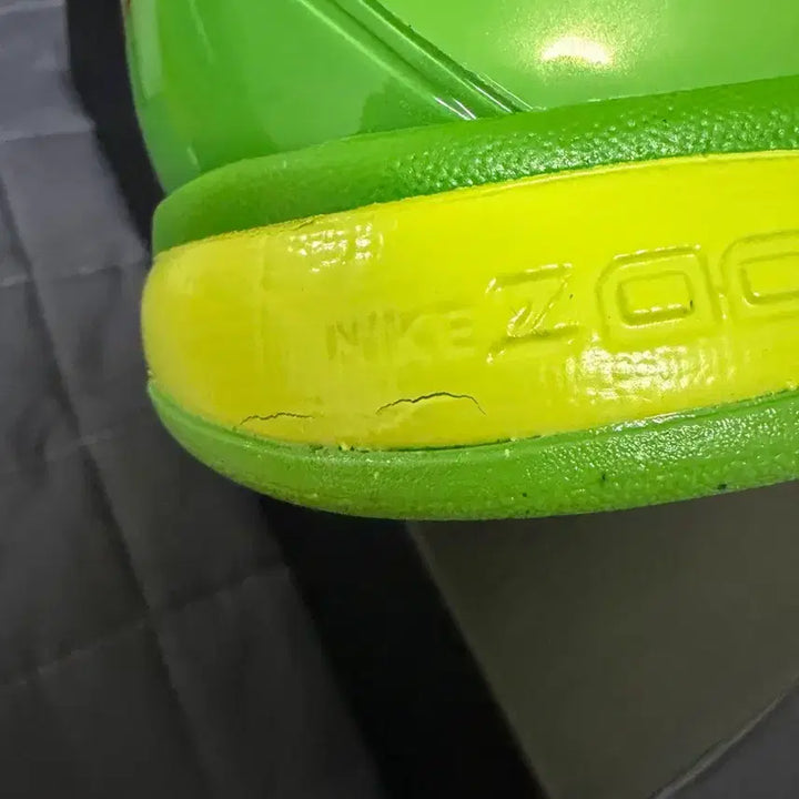 [SOLD OUT] 코비6 그린치