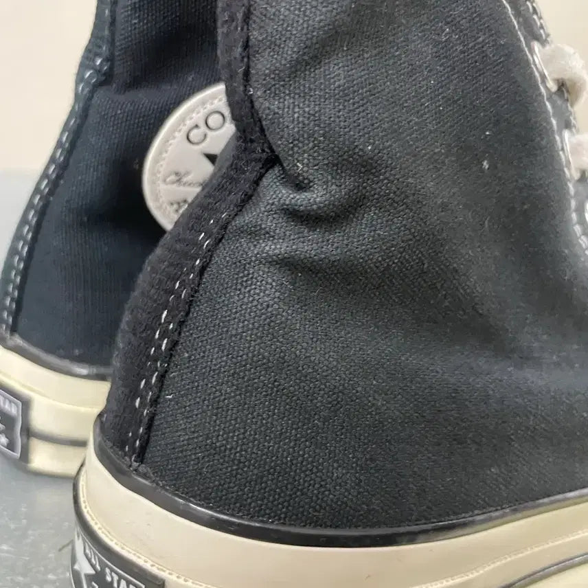 [BUNJANG] Converse Chuck 70 Black Sneakers / 컨버스 척 70 블랙 255