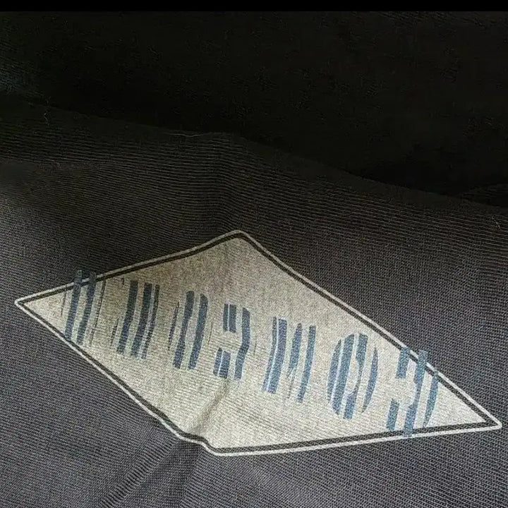 [BUNJANG] Polytelu Elbow Concord Long Sleeve Dark Brown 4 Size / 폴리테루 그래픽 롱슬리브 &