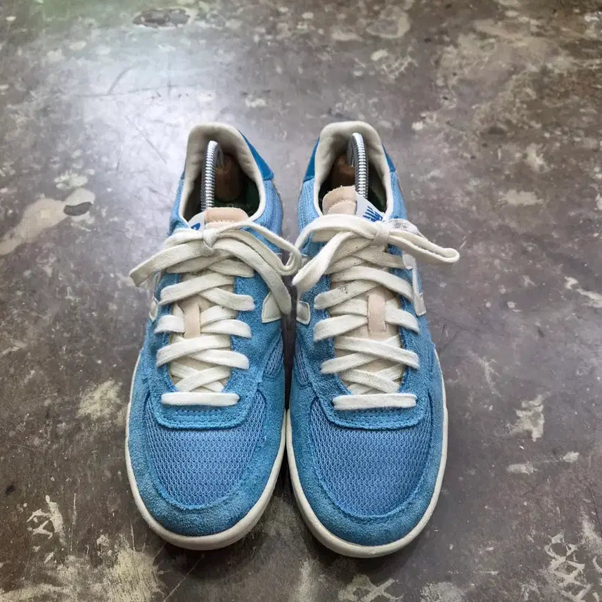[BUNJANG] New Balance CRT300 Sneakers / 250) 뉴발란스 CRT300  스니커즈 운동화 신발