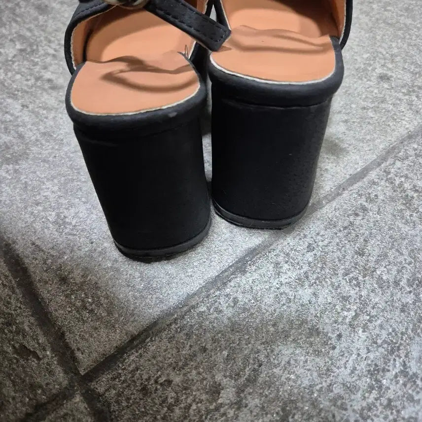 [BUNJANG] Black Platform Slingback Women&