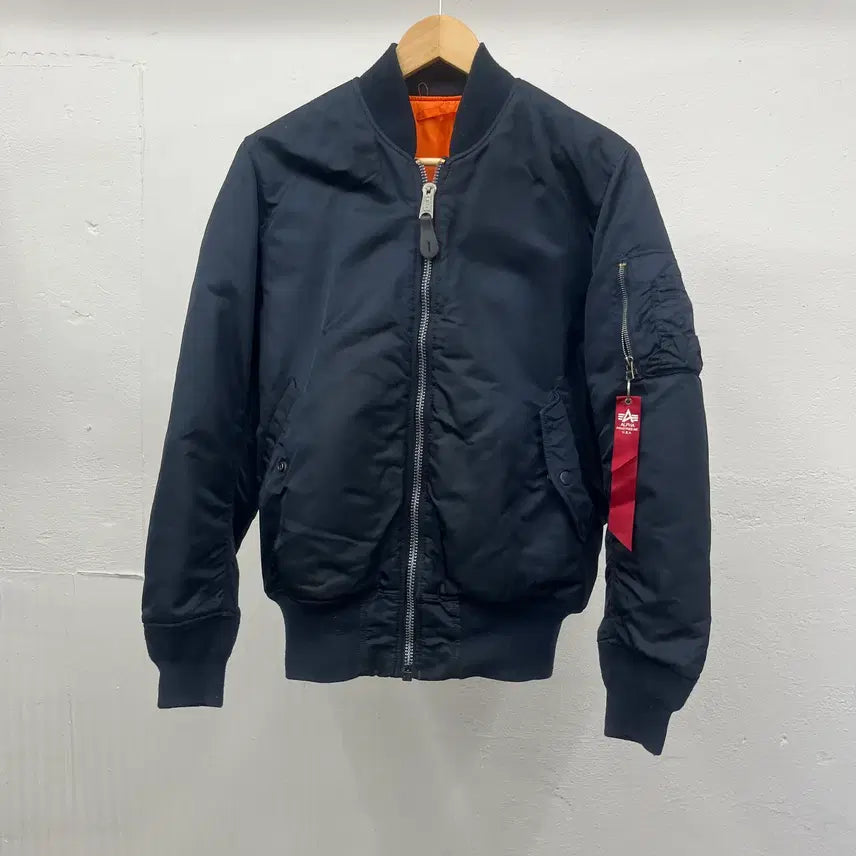 [BUNJANG] Alpha Industries Flight Jacket / M) ALPHA INDUSTRIES FLIGHT JACKET