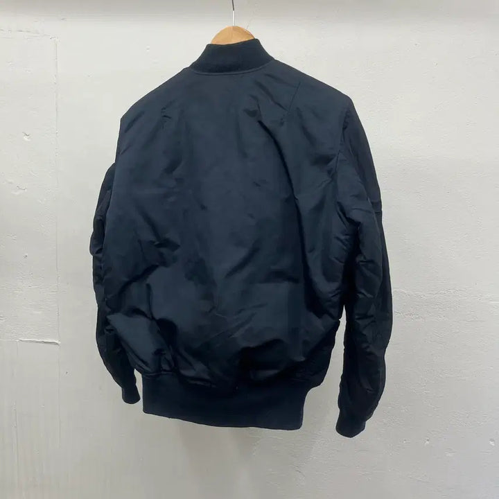 [BUNJANG] Alpha Industries Flight Jacket / M) ALPHA INDUSTRIES FLIGHT JACKET