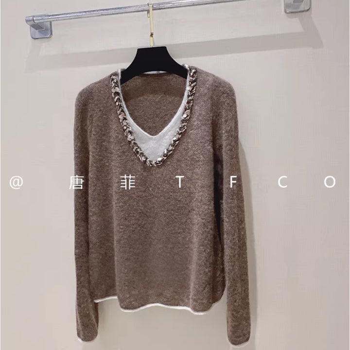 [BUNJANG] French-Inspired Sequin Trim Layered Knit Top / 44-66 프렌치 감성 스팽글 배색 니트 루즈핏 브이넥 이중 레이어드