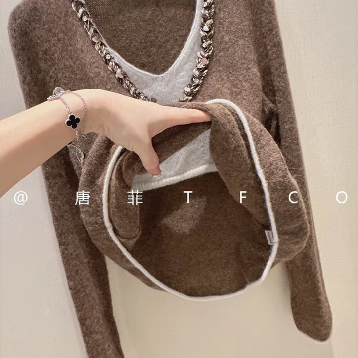 [BUNJANG] French-Inspired Sequin Trim Layered Knit Top / 44-66 프렌치 감성 스팽글 배색 니트 루즈핏 브이넥 이중 레이어드