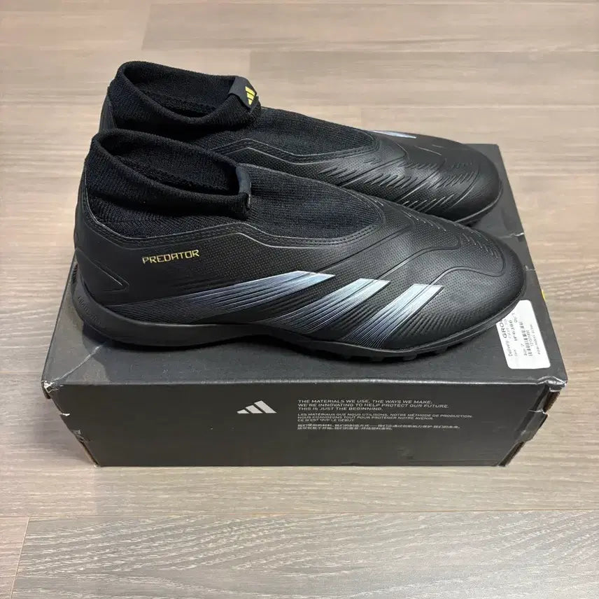 [BUNJANG] Adidas Predator League LL TF Soccer Cleats / 아디다스 프레데터 리그 LL TF 다크 스파크 팩(255)