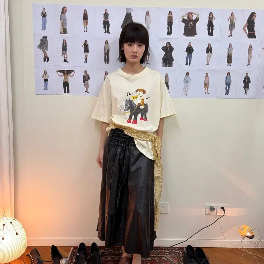 [BUNJANG] NEVERSEEZ Leather Coated A-Line Long Skirt / NEVERSEEZ 네버시즈 레이스업 가죽 코팅 A라인 롱스커트