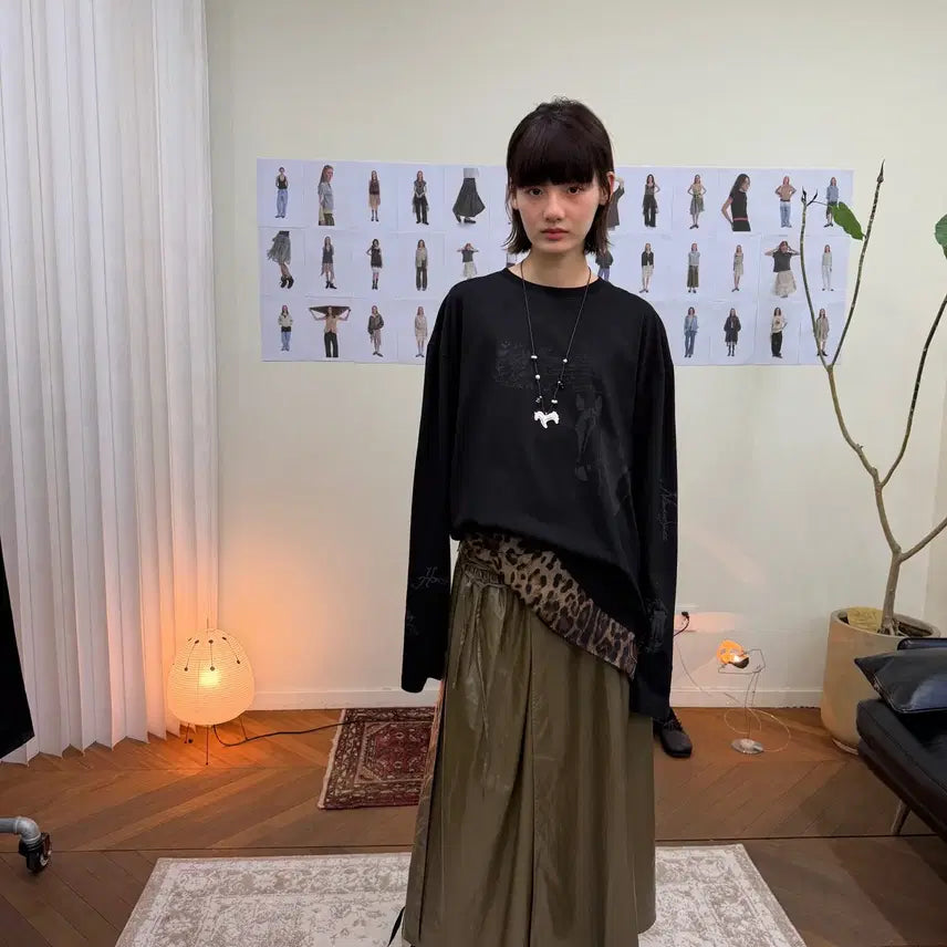 [BUNJANG] NEVERSEEZ Leather Coated A-Line Long Skirt / NEVERSEEZ 네버시즈 레이스업 가죽 코팅 A라인 롱스커트