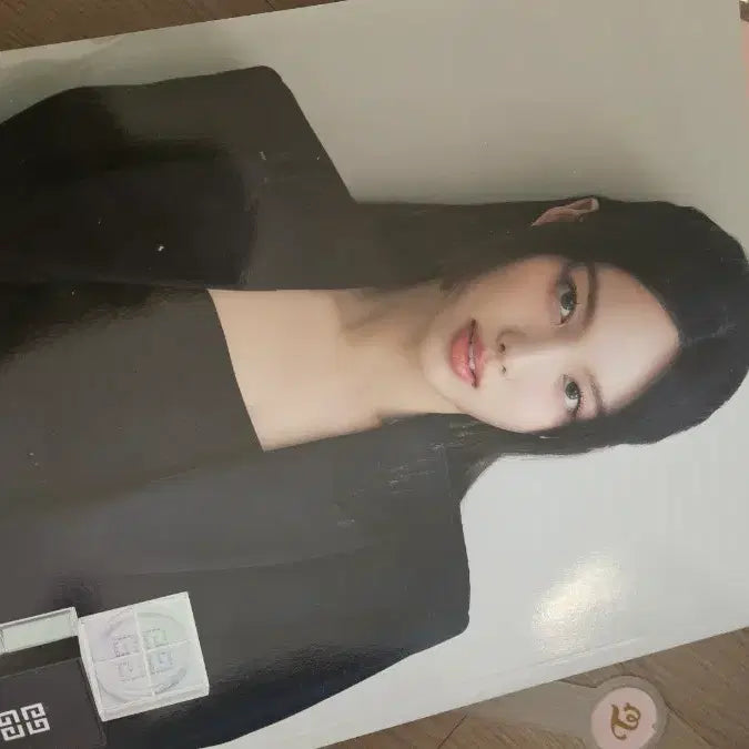 [BUNJANG] Cosmopolitan Nayeon Magazine / 코스모폴리탄 나연 화보 잡지