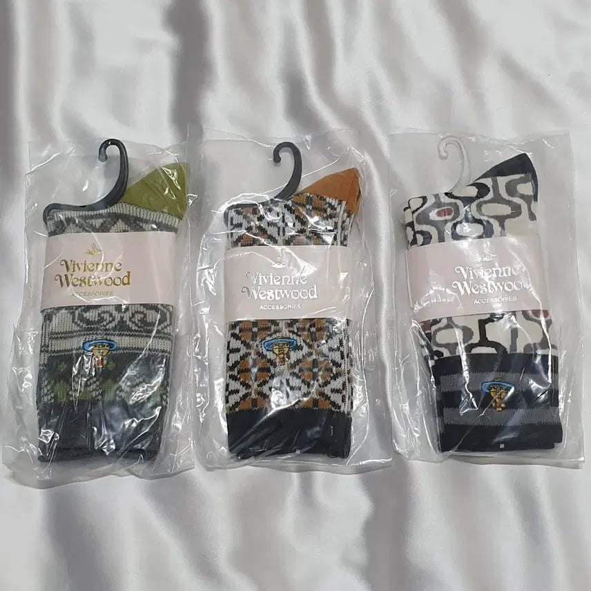 [BUNJANG] Vivienne Westwood Floral Pattern Socks / 올리브 그레이 겨자 브라운 플라워 사각 도형 비비안웨스트우드 양말