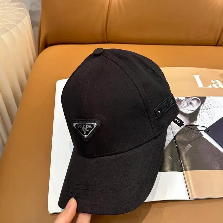 [BUNJANG] Prada Classic Cap / 프라다모자 클래식한