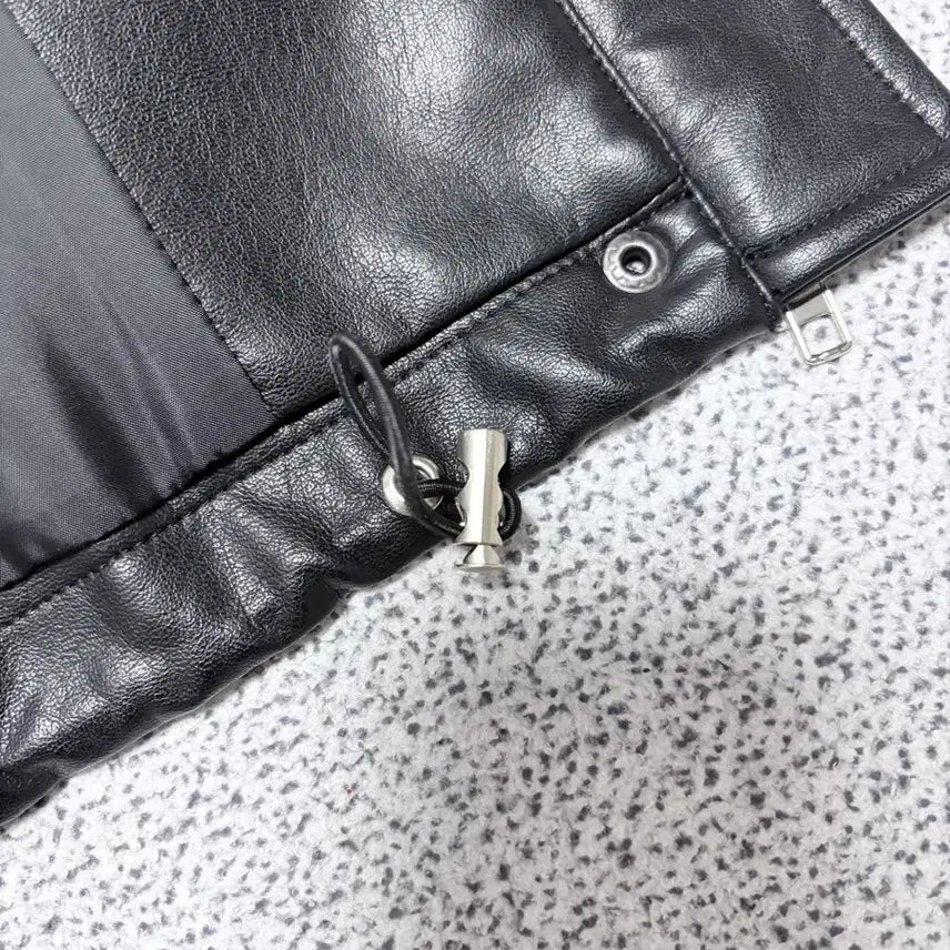 [BUNJANG] Rola Rola Leather Jacket Black / 로라로라 레더자켓 블랙 FREE