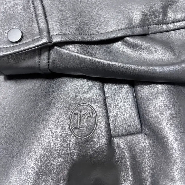 [BUNJANG] Rola Rola Leather Jacket Black / 로라로라 레더자켓 블랙 FREE