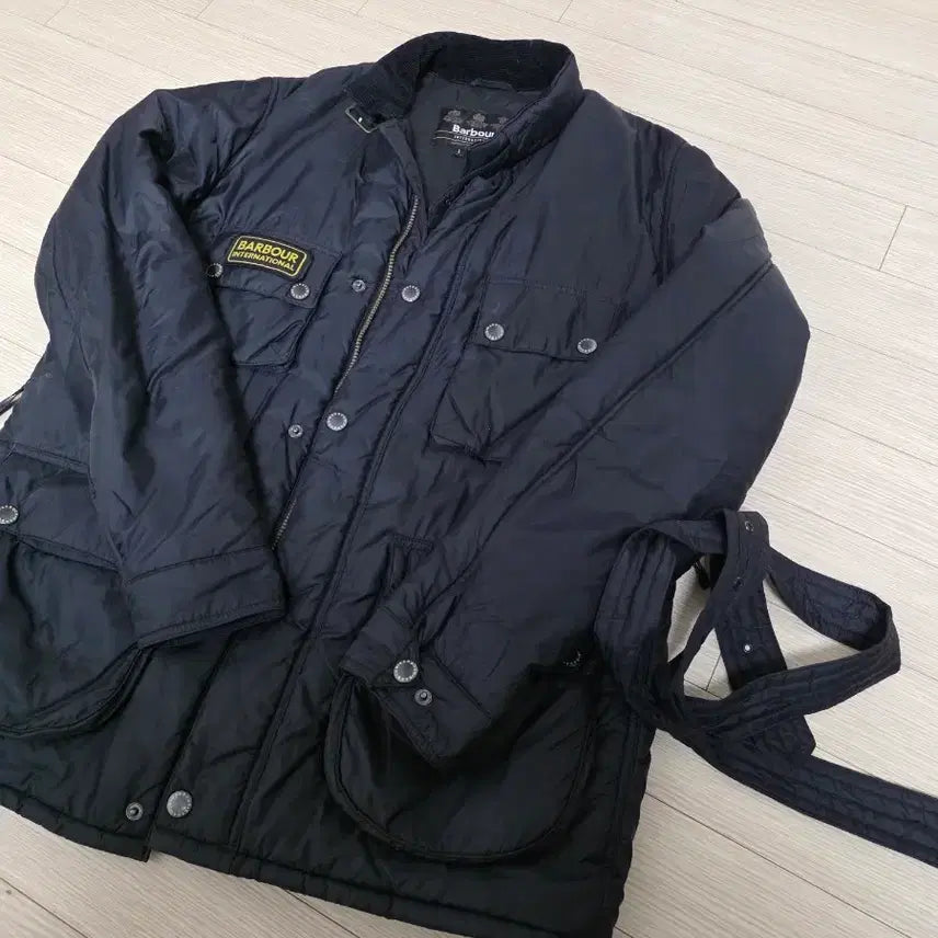 [BUNJANG] Barbour International Padded Jacket Black (L) / 바버 인터내셔널 패디드 블랙 L 사이즈