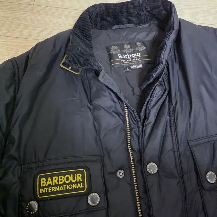 [BUNJANG] Barbour International Padded Jacket Black (L) / 바버 인터내셔널 패디드 블랙 L 사이즈