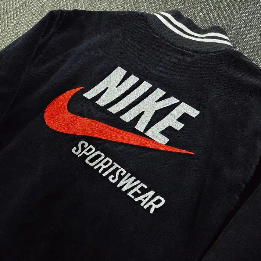 [BUNJANG] Nike Corduroy Varsity Jacket (XL) / 나이키 코듀로이 바시티 자켓