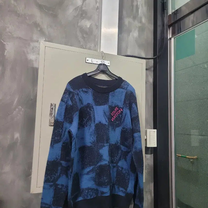 [BUNJANG] Louis Vuitton Damier Salt Jacquard Knit Sweater / (정품) 루이비통 다미에 솔트 자카드 니트 S(95-100)