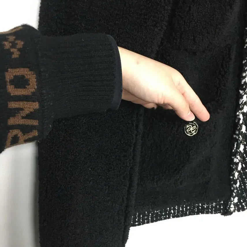 [SOLD OUT] ZOOC 주크 뽀글이 트위드 자켓 55