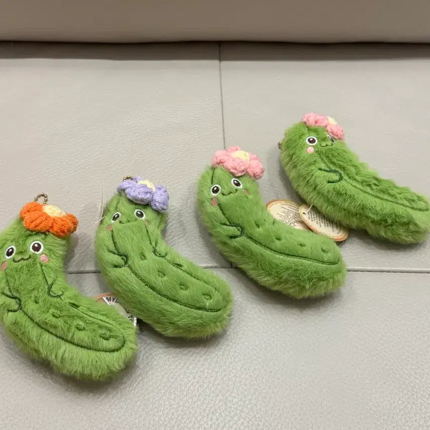 [BUNJANG] Cucumber Plush Keyring / 오이 인형 키링 야채 인형 키링