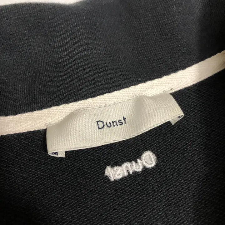 [BUNJANG] Dunst Black Half-Zip Sweatshirt (L) / 던스트 블랙 하프집업 맨투맨 L