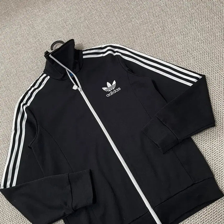 [BUNJANG] Adidas Europa Track Top Jacket / L 아디다스 유로파 트랙탑 져지 자켓 B.6795