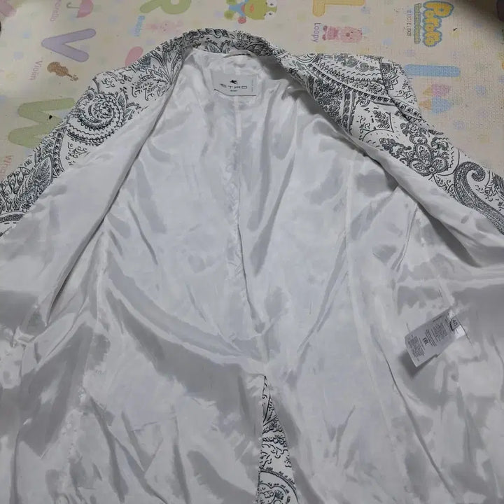 [BUNJANG] Etro Paisley Jacket (2022) - Size 40 / 에트로 페이즐리자켓40(22년 제품, 거의 새제품)
