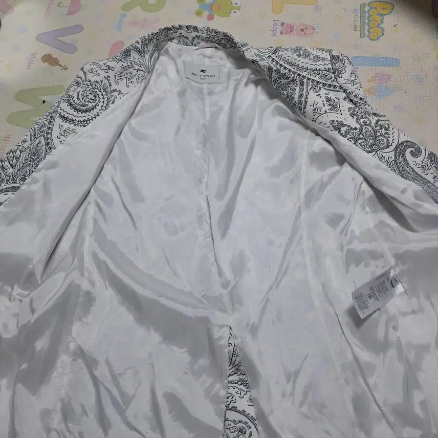 [BUNJANG] Etro Paisley Jacket (2022) - Size 40 / 에트로 페이즐리자켓40(22년 제품, 거의 새제품)