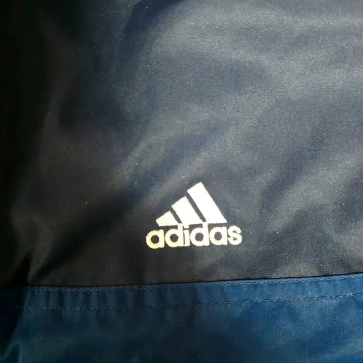 [BUNJANG] Adidas Old School Two-Tone Windbreaker / [아디다스] 올드스쿨 네이비 블루 투톤 배색 삼선 오버핏 바람막이 (실측