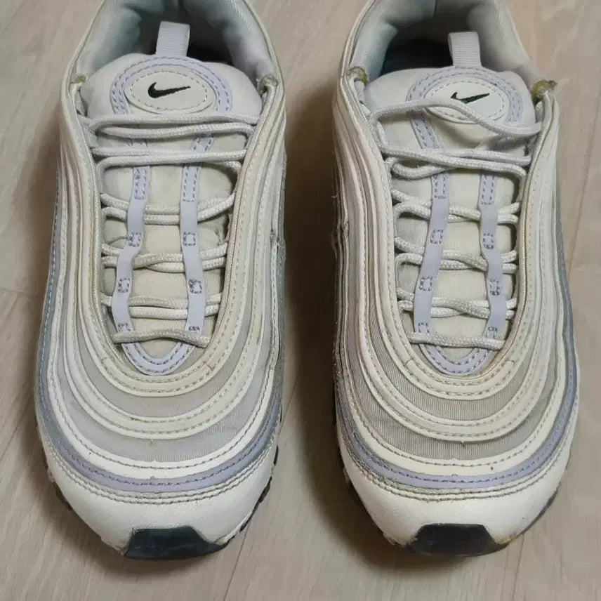 [BUNJANG] Nike Air Max 97 Ghost Sneakers / 나이키 에어맥스97 고스트 235사이즈