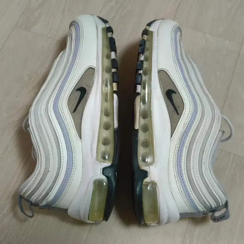 [BUNJANG] Nike Air Max 97 Ghost Sneakers / 나이키 에어맥스97 고스트 235사이즈