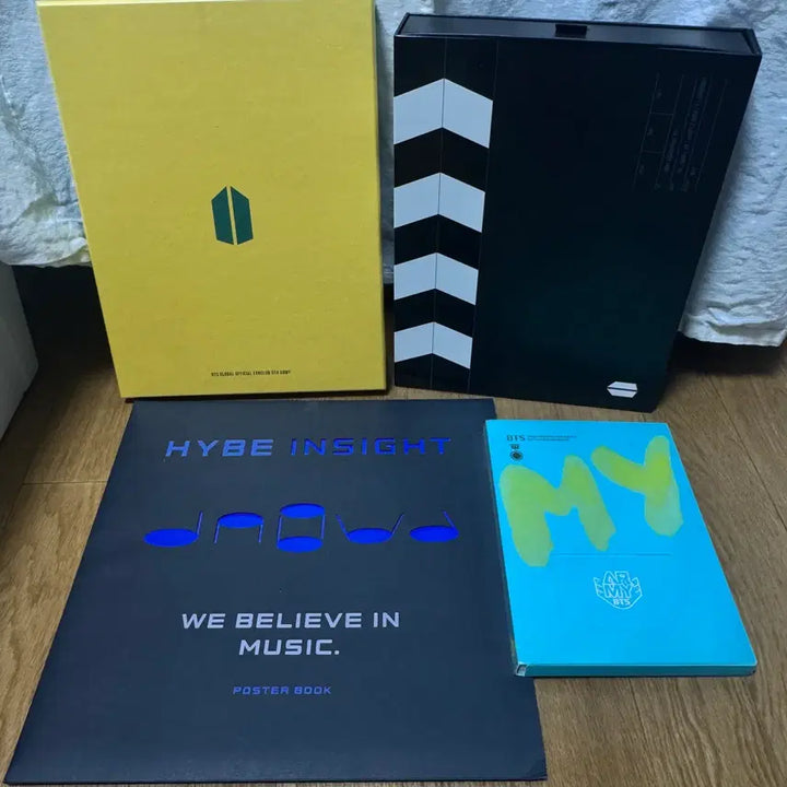 [BUNJANG] BTS ARMY Kit 3rd, 5th, 6th + Poster Book Bundle Set / 방탄 아미집(아미키트)3기,5기,6기, 포스터북