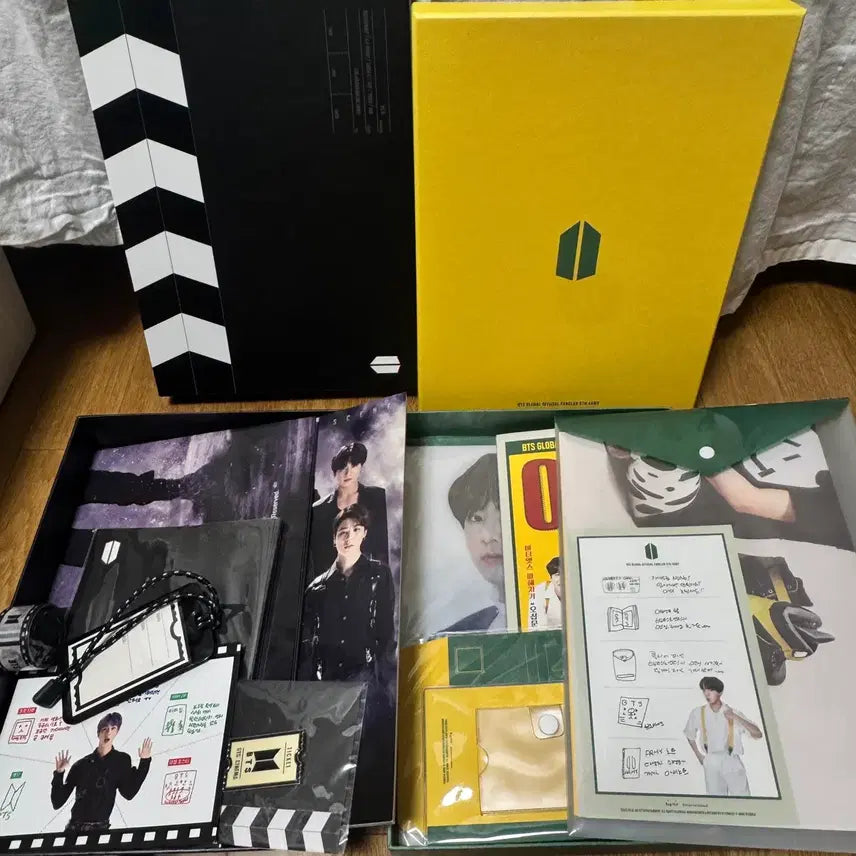 [BUNJANG] BTS ARMY Kit 3rd, 5th, 6th + Poster Book Bundle Set / 방탄 아미집(아미키트)3기,5기,6기, 포스터북