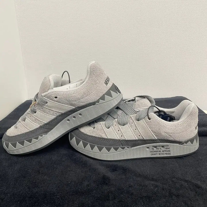 [BUNJANG] Adidas x Neighborhood Adimatic Charcoal Solid Grey Sneakers / 아디다스x네이버후드 아디매틱-차콜 솔리드 그레이 220