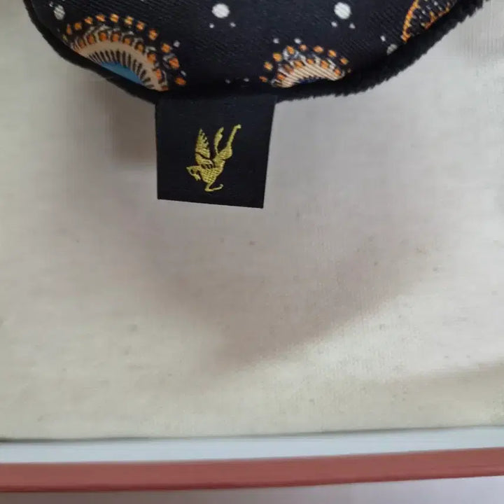 [BUNJANG] Etro Paisley Sleep Mask / 에트로 페이즐리 수면안대