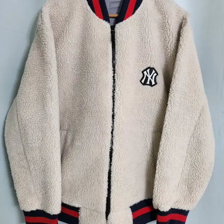 [SOLD OUT] [ XXL ] MLB 뉴욕양키스 보아 후리스 바시티 자켓