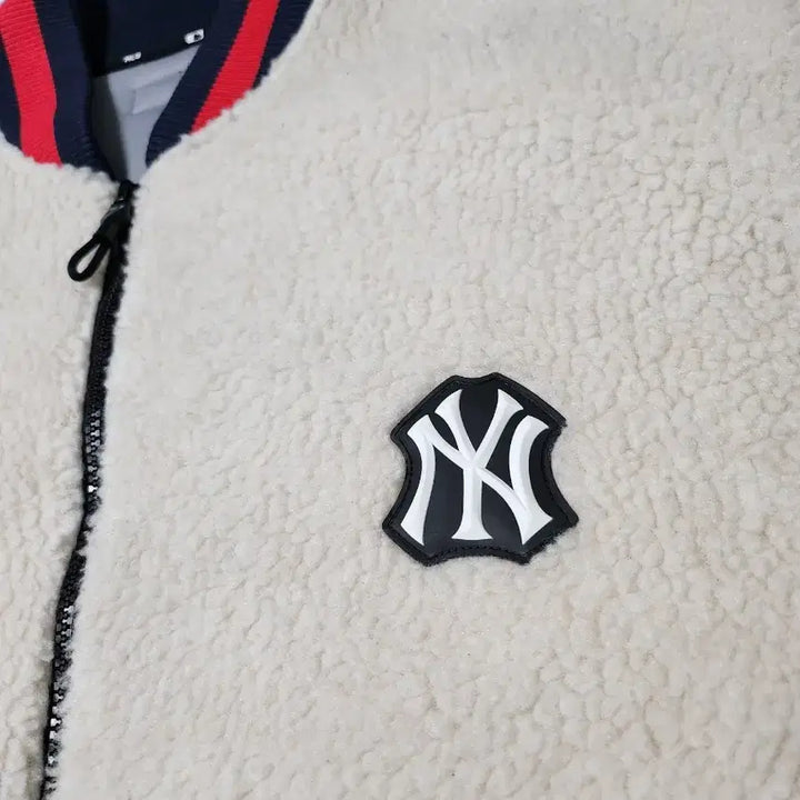 [SOLD OUT] [ XXL ] MLB 뉴욕양키스 보아 후리스 바시티 자켓