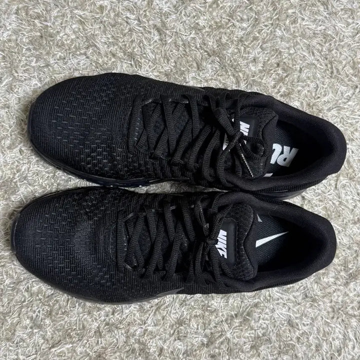 [BUNJANG] Nike Air Max 2017 Running Shoes / 나이키 에어맥스 2017 블랙 런닝화