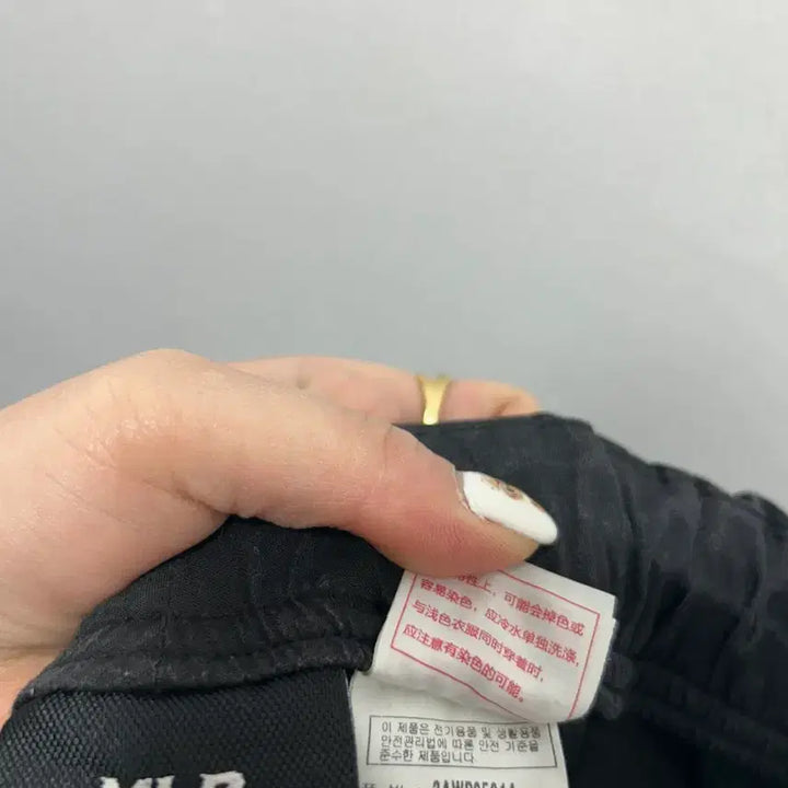 [BUNJANG] MLB New York Yankees Black Cargo Jogger Pants S / MLB 뉴욕양키스 블랙 카고 조거팬츠 S