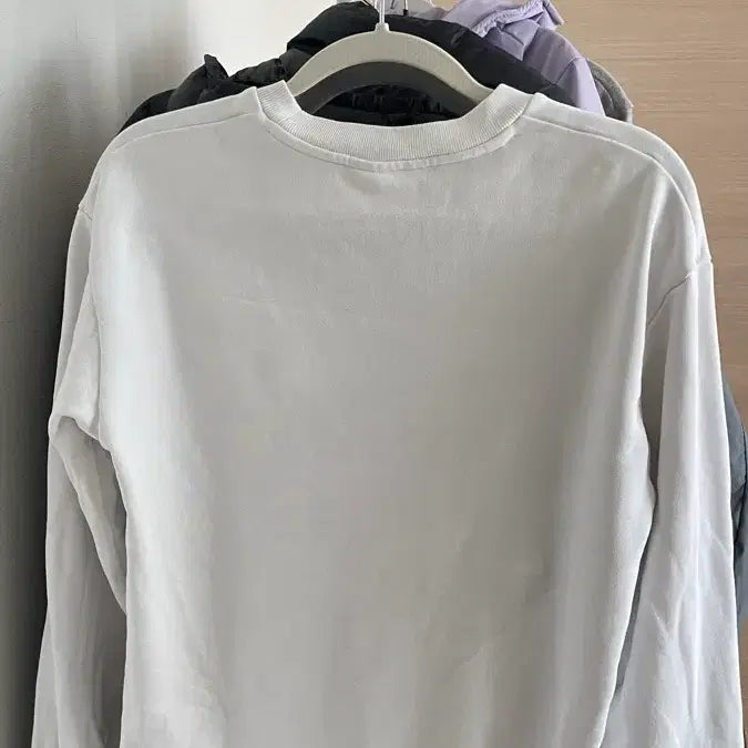 [BUNJANG] Lacoste Big Logo Sweatshirt White Women&