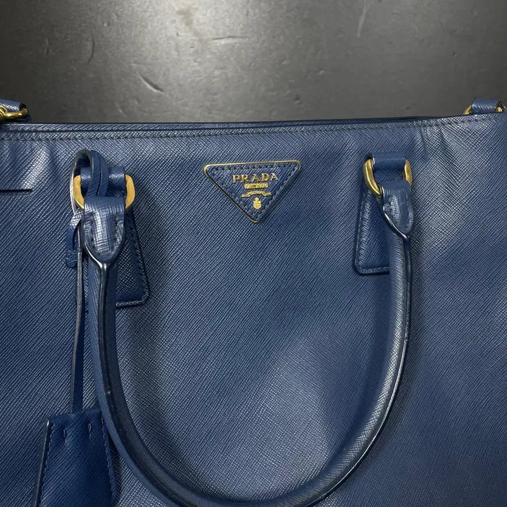 [BUNJANG] PRADA Saffiano Lux 2-Way Bag / PRADA 프라다 사피아노 럭스 2WAY백
