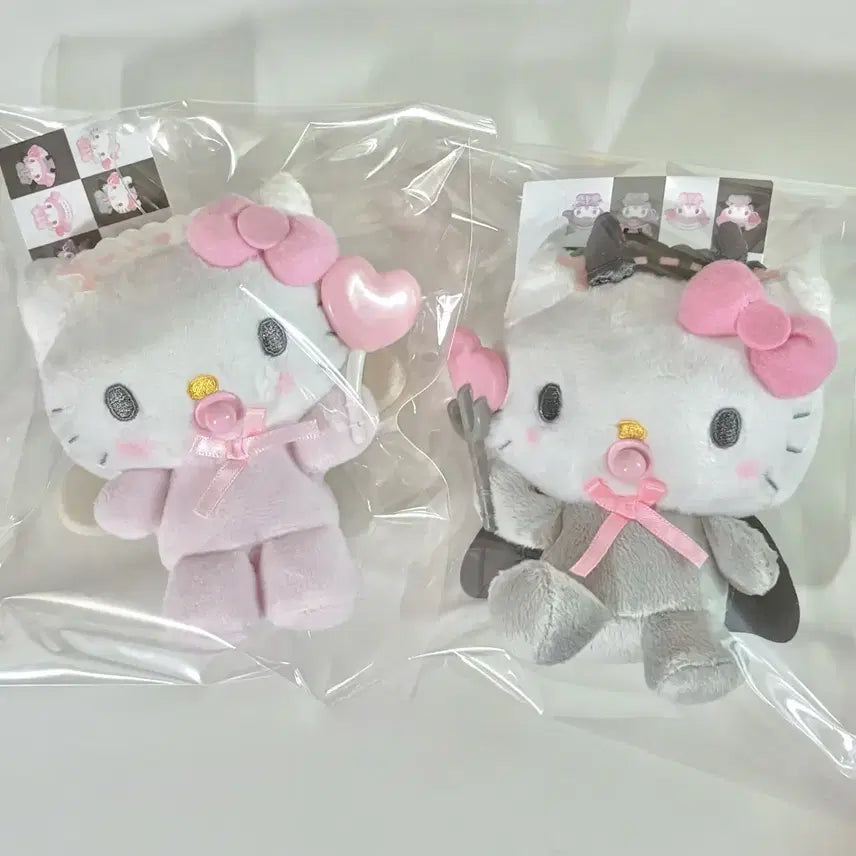 [BUNJANG] Sanrio Hello Kitty Baby Angel Devil Mascot Doll Keychain Bundle Set / 일괄) 헬로키티 베이비 엔젤 데빌 천사 악마 마스코트 인형 키링