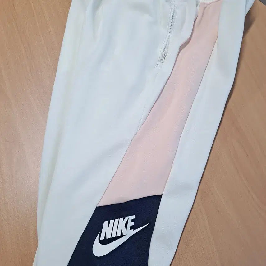 [SOLD OUT] 나이키 조거팬츠 30전후(남녀공용)