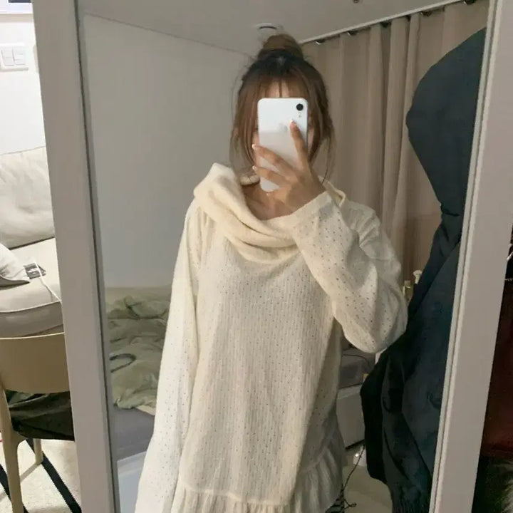 [BUNJANG] Ivory Frill Turtleneck Knit Sweater / 아이보리 프릴 터틀넥 니트