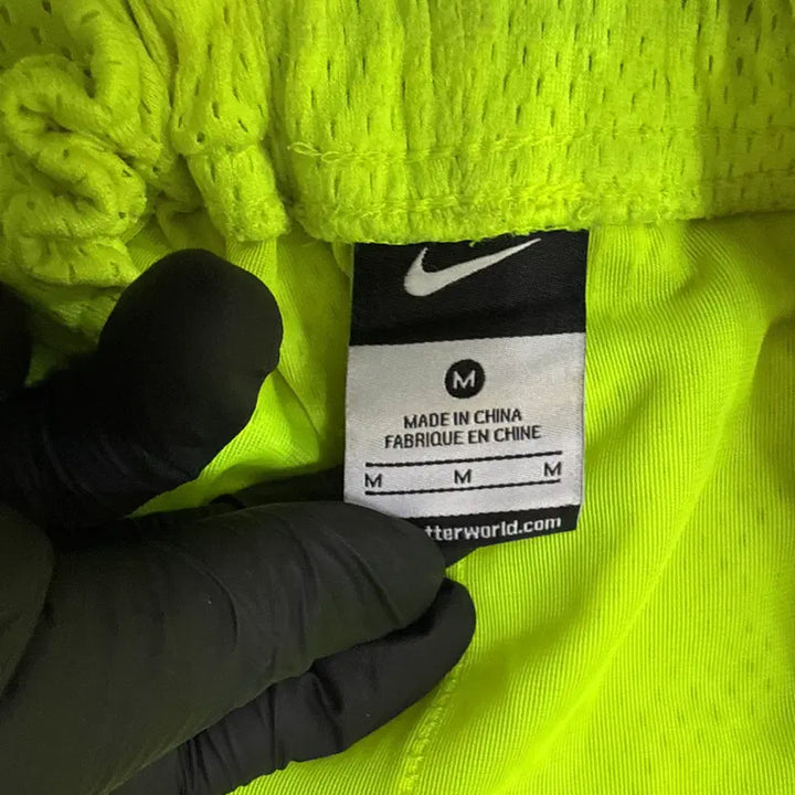 [BUNJANG] Nike Dri-FIT Mesh Swoosh Shorts / M 나이키 드라이핏 메시 스우시 반바지 0312T